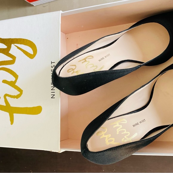 Luxury BNWT nine West Love Fury heels! - Picture 2 of 3